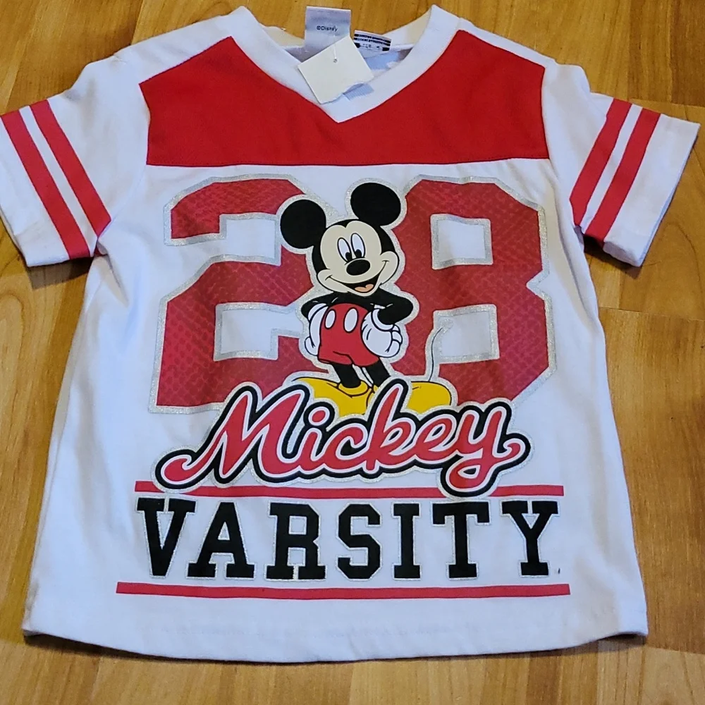 Disney tee - Picture 1 of 4